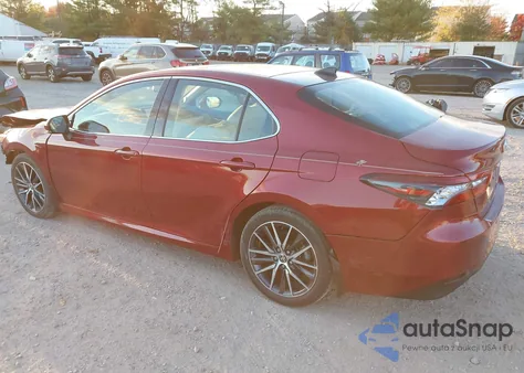 2022 Toyota Camry Xle V6 from USA, damaged, VIN 4T1FZ1AK3NU070657